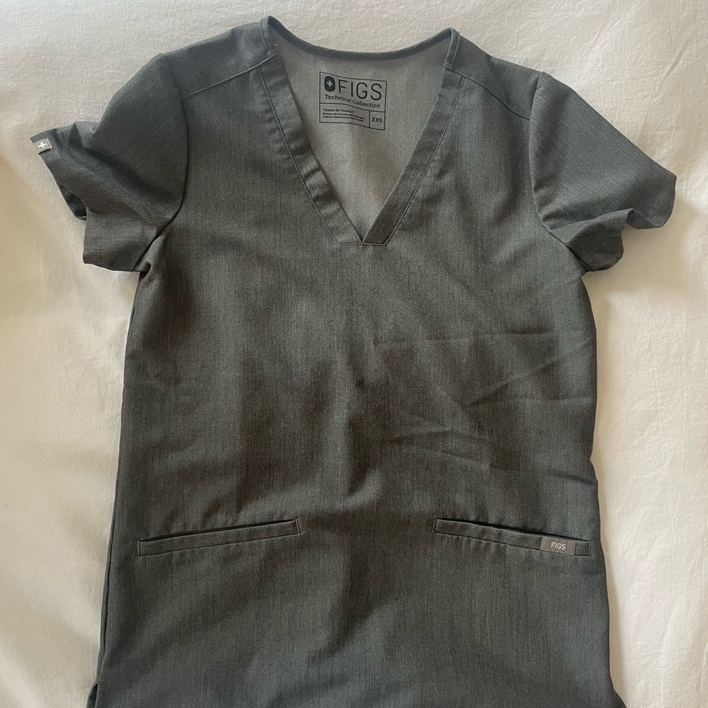 FIGS Gray Scrub Top